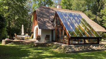 House | Bahagian luar