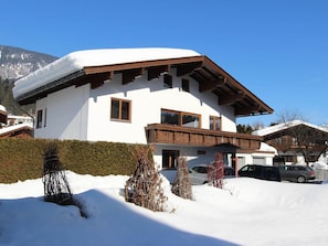 Exterior - Modern Holiday Home in Fieberbrunn With Sauna (Fieberbrunn)