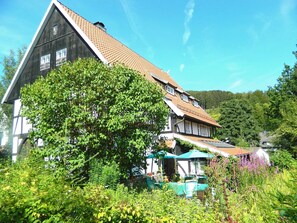 Exterior - Holiday in a Historic Farmhouse (Brilon)
