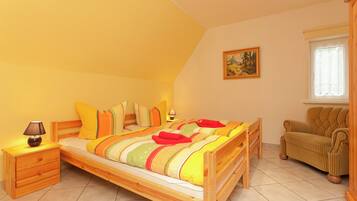 House | 4 bedrooms, individually furnished