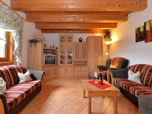 House | Living room