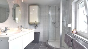Unclassified image, 5 of 24, button - Quaint Holiday Home in Thuringia With Terrace (Masserberg)