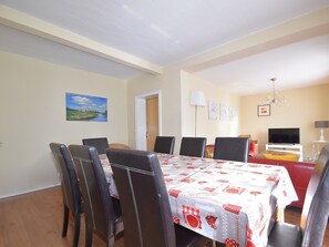House | Dining