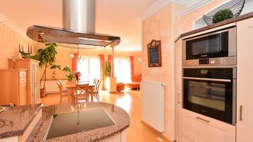 Apartment | Private kitchen