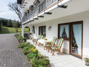 House | Balcony