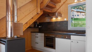 Chalet | Private kitchen | Stovetop, electric kettle, cookware/dishes/utensils, dining tables - Luxury Chalet in Hohentauern near Ski Area (Hohentauern)