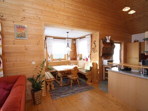 Dining - Charming Chalet in Hohentauern Near Ski Lift (Hohentauern)