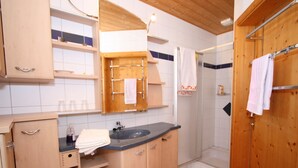 Chalet | Kamar mandi