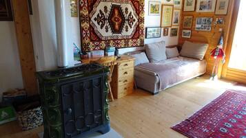 Chalet | Living room