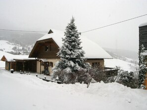 Chalet | Exterior