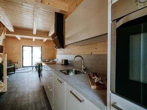 House | Private kitchen | Fridge, oven, dishwasher, coffee/tea maker - Beautiful Holiday Home in Rattendorf With Garden (Hermagor-Pressegger See)