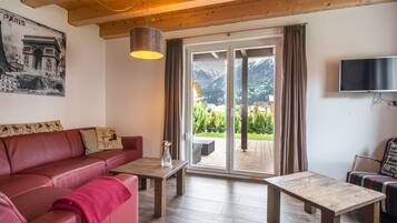 Chalet | Living area