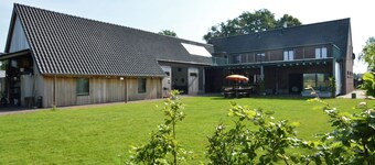 Magnificent Holiday Home in Arendonk With Terrace, Garden
