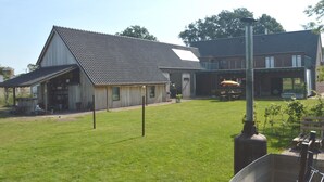 Esterni