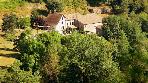 Exterior - Charming Holiday Home in Étables With Swimming Pool (Étables)