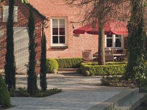 Villa | Exterior