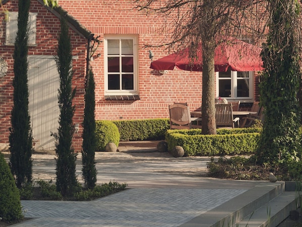 Villa | Exterior