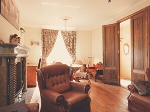 Villa | Living area