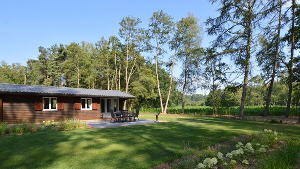 Unclassified image, 1 of 24, button - Beautifully Furnished Chalet With a Huge Garden in the Middle of Nature (Beerse)