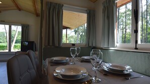 Unclassified image, 4 of 24, button - Beautifully Furnished Chalet With a Huge Garden in the Middle of Nature (Beerse)