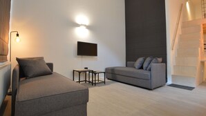 Apartment | Living room - New and Unique City Studio in Antwerp Zuid for 4 People (Antwerp)
