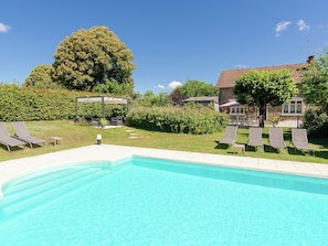 Exterior - Sunlit Holiday Home in Meilhards With Private Pool (Meilhards)