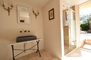 独立别墅 | 浴室