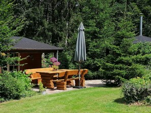 Chalet | Balcony - Chalet in Wibrin Near Achouffe Brewery (Houffalize)