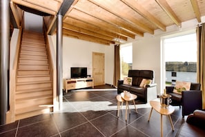 House | Living room