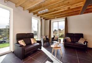 House | Living room