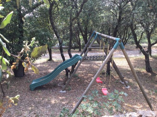 Sunny Provence Getaway