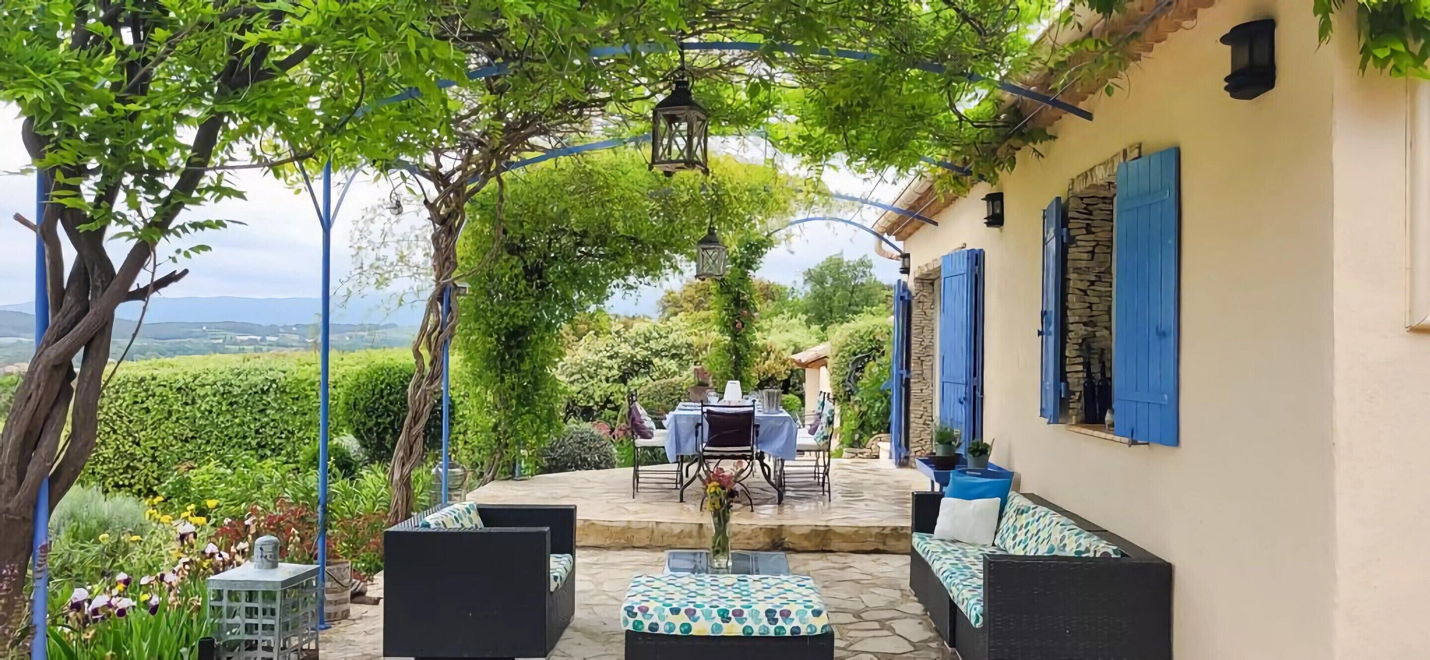 Vila | Balkon