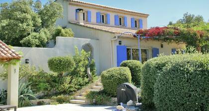 Sunny Provence Getaway