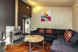 Living room - Luxurious Bungalow in Bullange with Hot Tub (Buellingen)