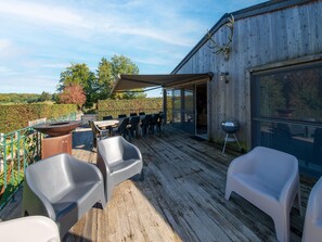 Balcony - Lush Chalet Near Lake of Butgenbach (Buellingen)