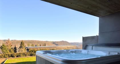 Luxurious Cottage in Aywaille with Sauna & Hot Tub