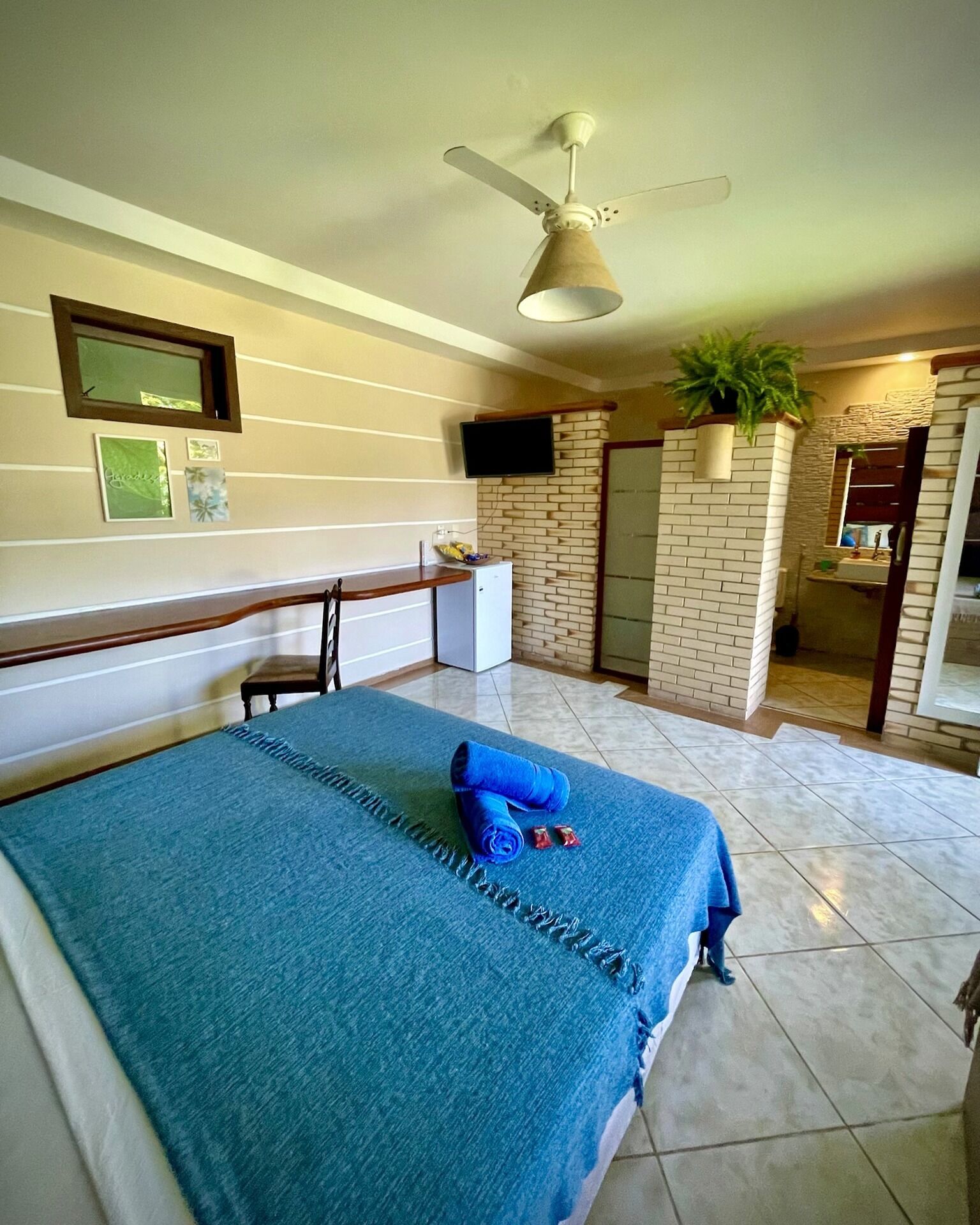 Suíte luxo, 1 quarto | 1 quarto, roupas de cama premium, edredons de pluma