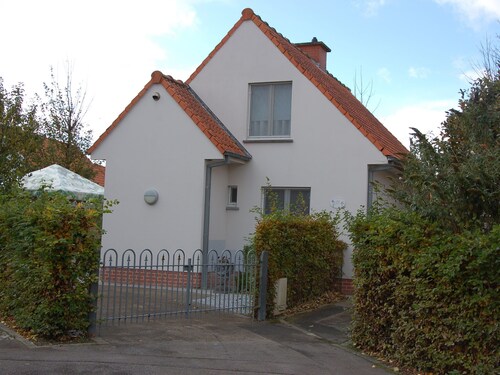 Quaint Holiday Home in Groffliers With Swimming Pool