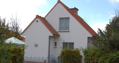 Quaint Holiday Home in Groffliers With Swimming Pool