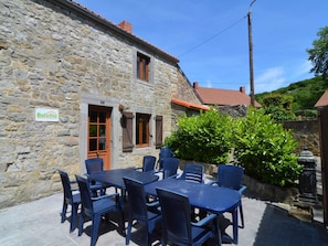 House | Dining
