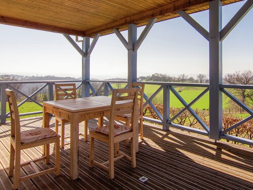 Original Villa With Verandas, Garden, Pool and Beautiful Views