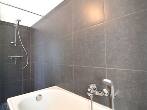 House | Bathroom