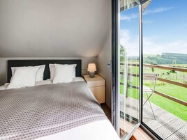 House | 2 bedrooms, individually furnished