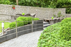 Villa | Garden - Luxury Villa with Sauna & Hot Tub in Middelkerke (Middelkerke)