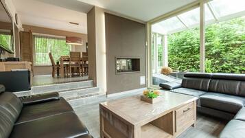 Vila | Ruang keluarga