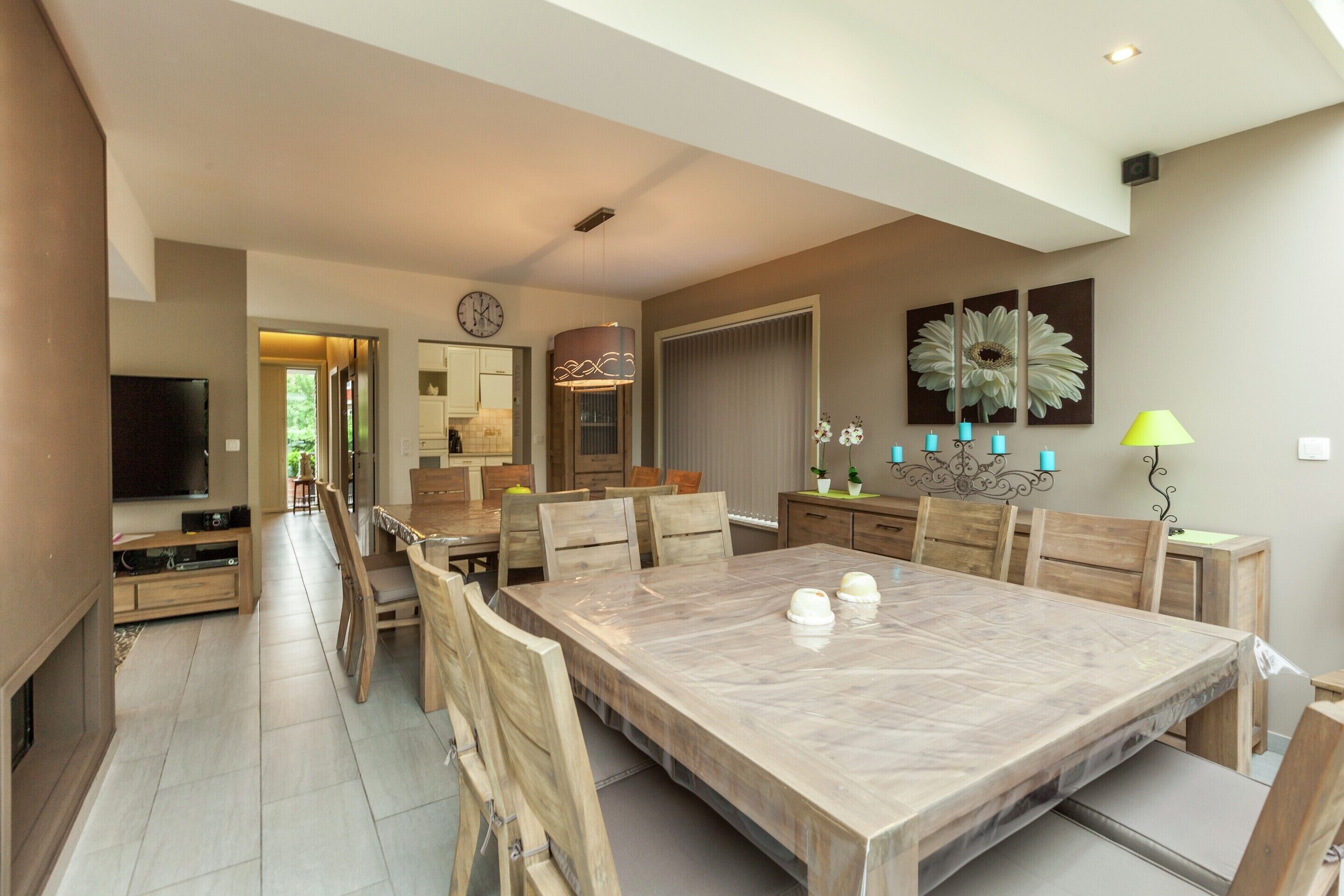 Villa | Dining