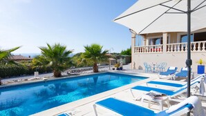 Outdoor pool - Typical French Holiday Villa With Boules Court and Private Swimming Pool (Oupia)