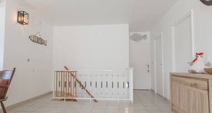 Modern Villa With Private Pool