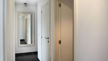 5 chambres, ameublement personnalisé