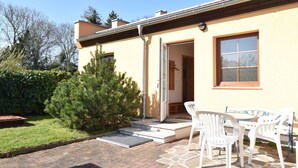 Exterior - Modern Apartment in Rerik With Private Garden (Rerik)